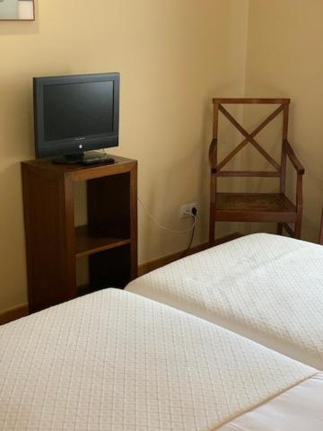 Aparthotel O Novo Cabalo Furado Tui Bagian luar foto