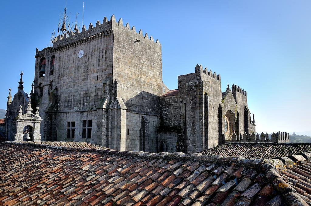 Aparthotel O Novo Cabalo Furado Tui Bagian luar foto