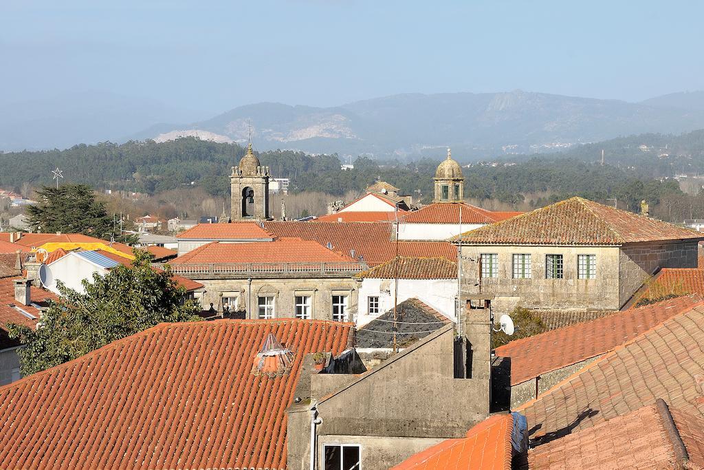 Aparthotel O Novo Cabalo Furado Tui Bagian luar foto